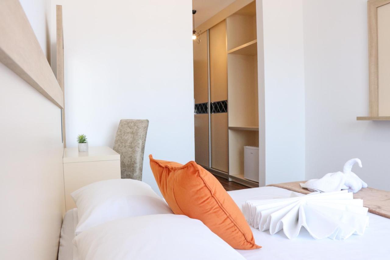 Hotel Xelent Ulcinj Zewnętrze zdjęcie