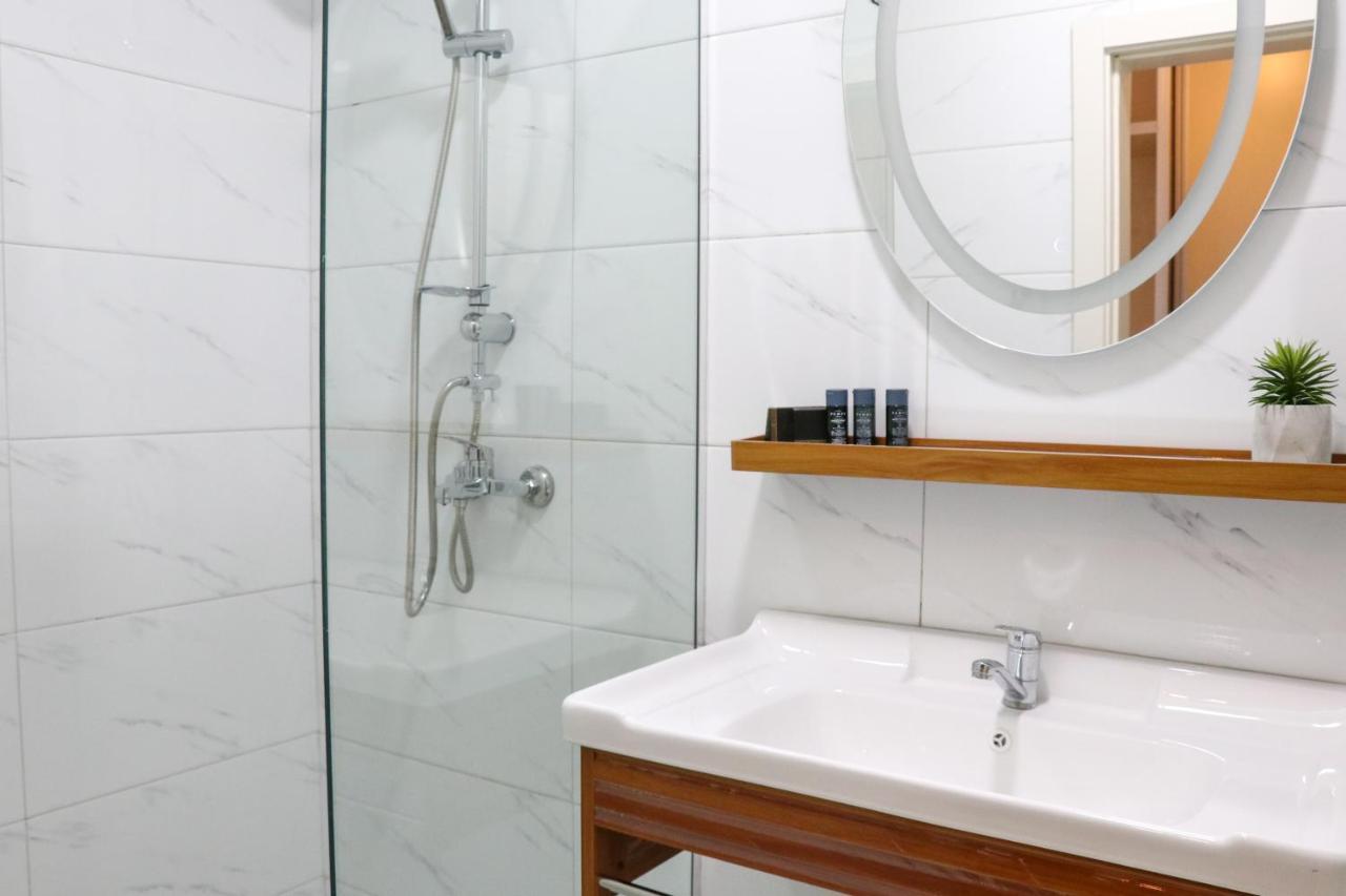Hotel Xelent Ulcinj Zewnętrze zdjęcie