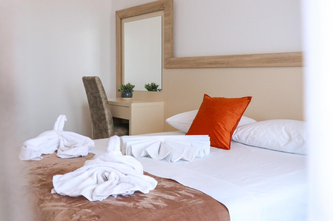 Hotel Xelent Ulcinj Zewnętrze zdjęcie